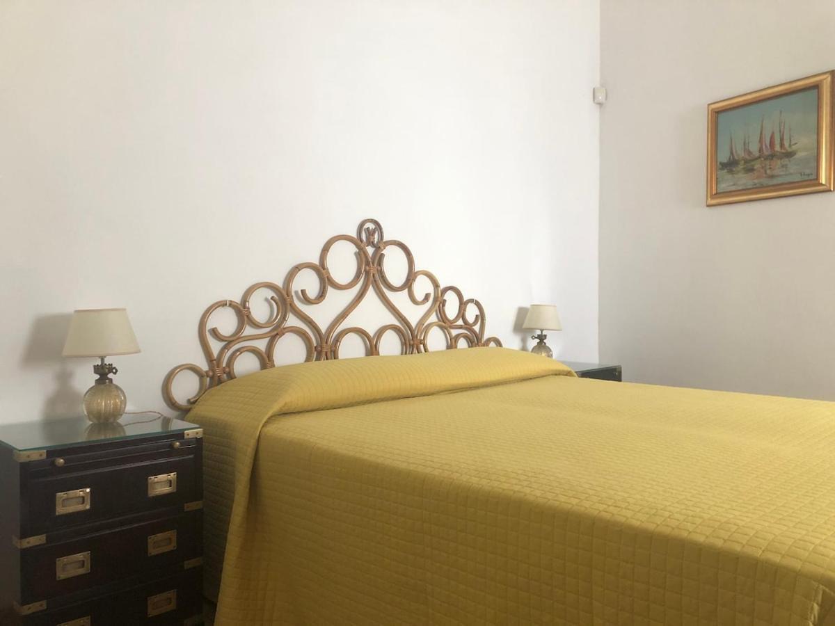 Le Tre Palme Fontane Bianche Exterior foto