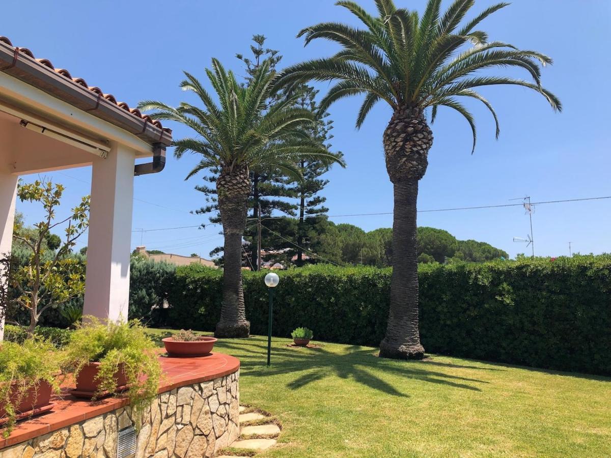 Le Tre Palme Fontane Bianche Exterior foto
