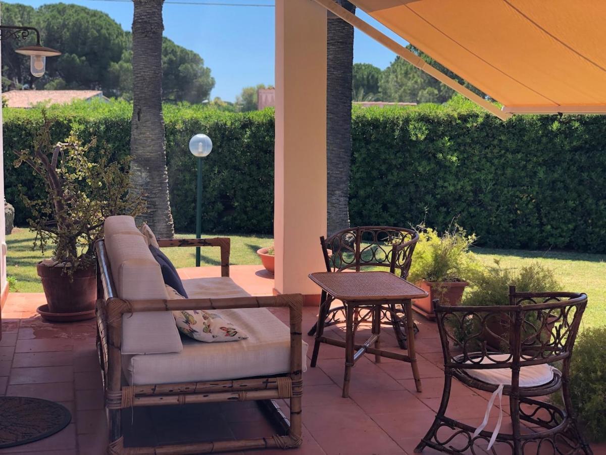 Le Tre Palme Fontane Bianche Exterior foto